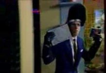 VIDEO. Publicité du Comité Anti-Playstation 3ème partie