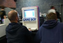 Fabrication d’une borne de démonstration GAME BOY DIY borne Game Boy