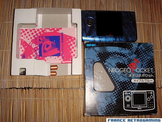 Neo Geo Pocket Monochrome version Marble blue japonaise