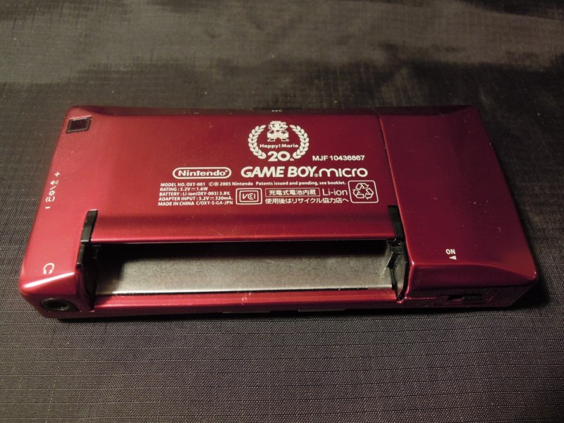 Game Boy Micro Famicom Edition Mario 20th Anniversary